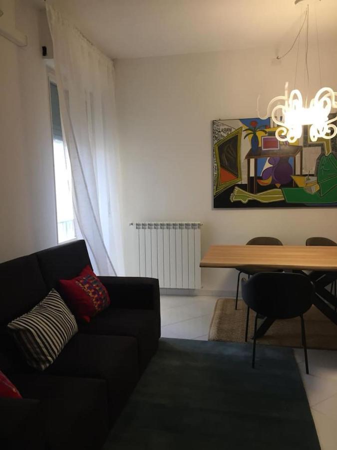 Comodo Appartamento In Pieno Centro Iun P1868 Cagliari Bagian luar foto