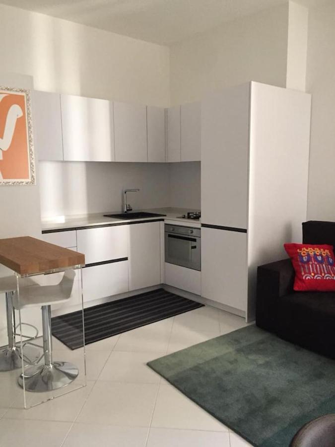 Comodo Appartamento In Pieno Centro Iun P1868 Cagliari Bagian luar foto